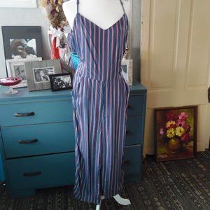 Jump suit Cropped Adjustable straps NWT